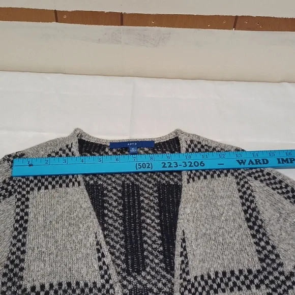 Apt, 9 Long Cardigan Sweater Gray and Navy Plaid Size‎ XL - Picture 3 of 9